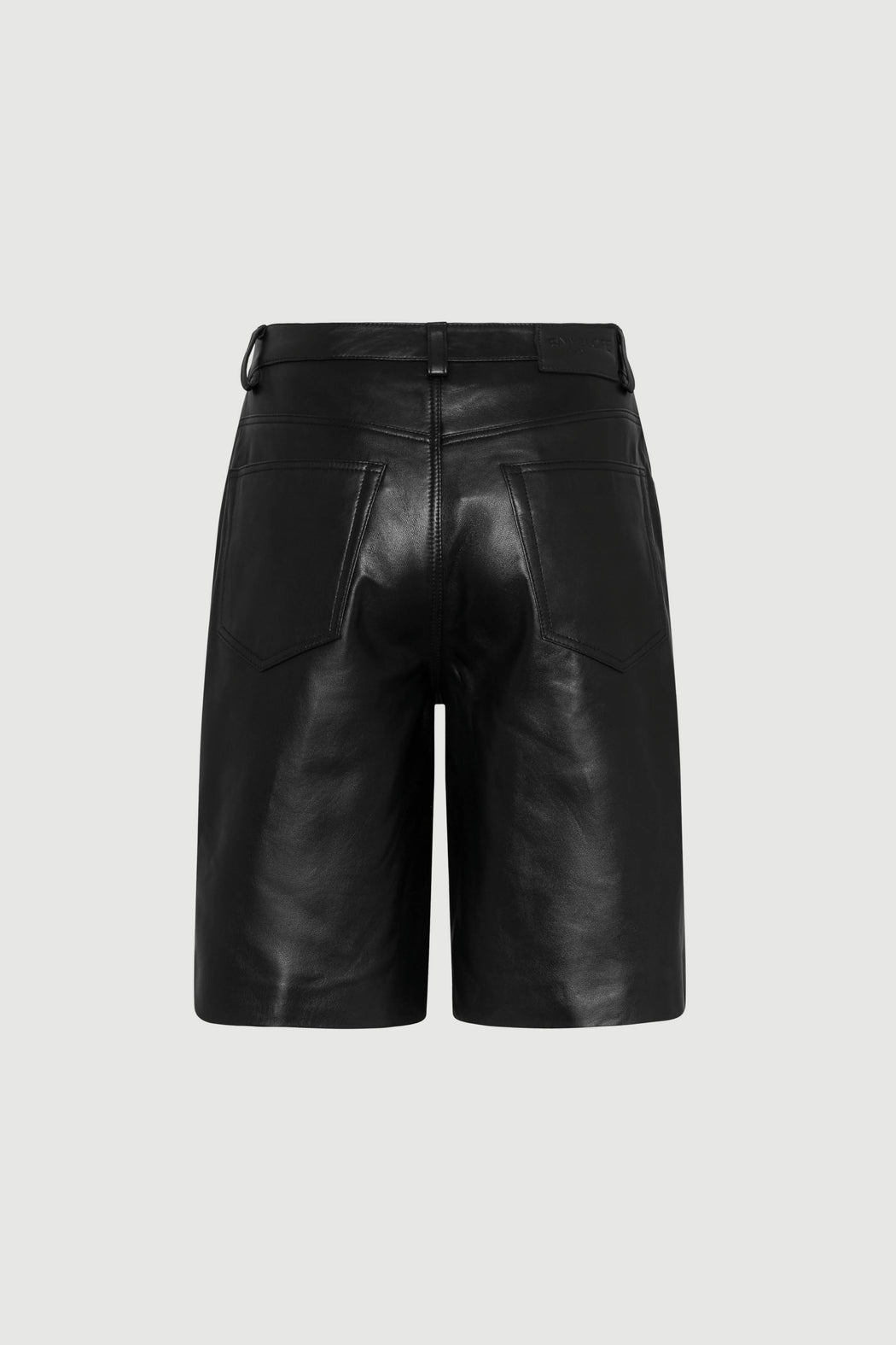 Envelope1976 Plot shorts - Leather Shorts Black