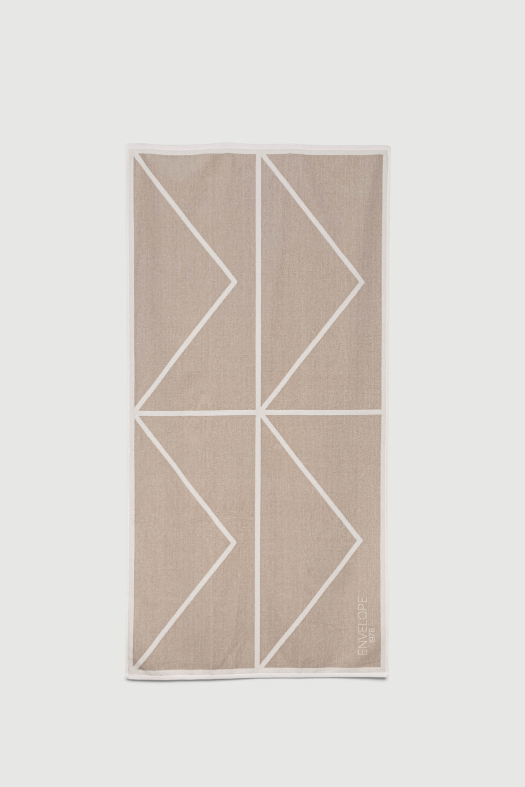 Envelope1976 Signature towel - Organic cotton Towel White / Sand